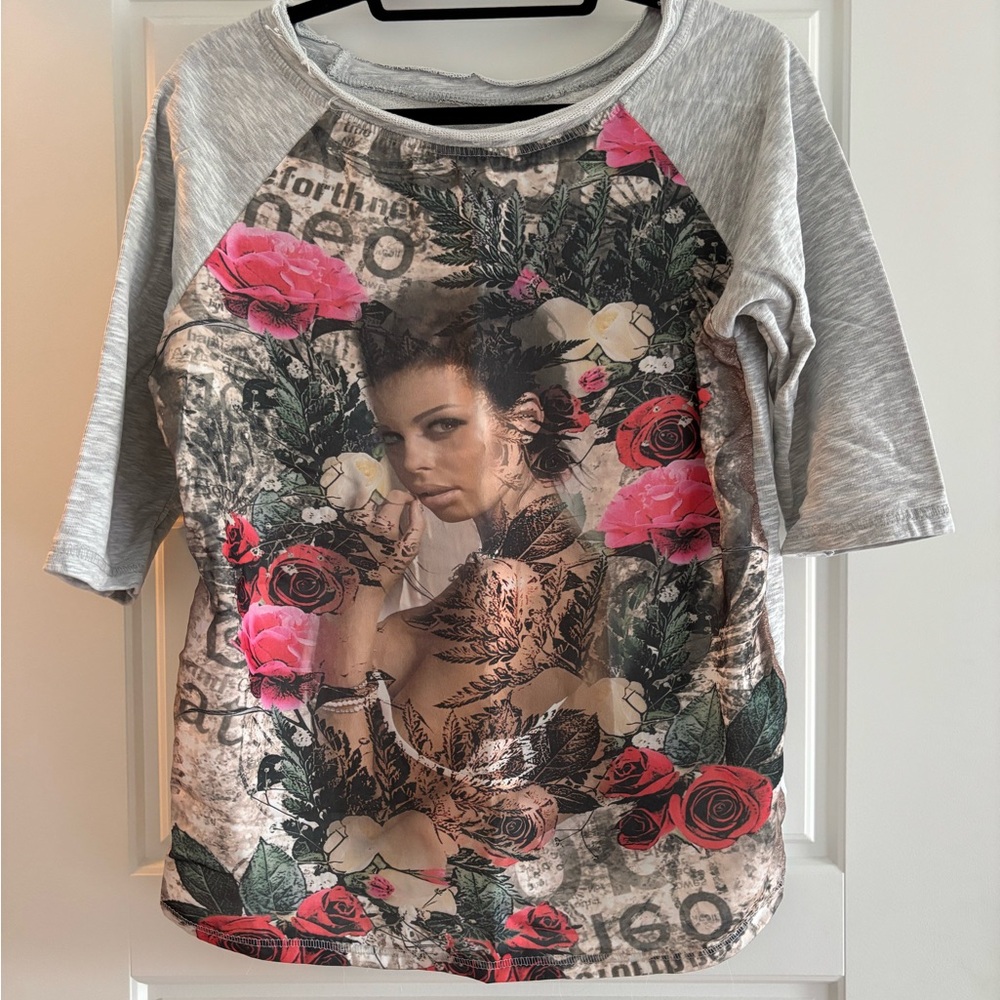 PRE-OWNED Floral Graphic Raglan Sleeve Top Made and Purchased in Italy | M